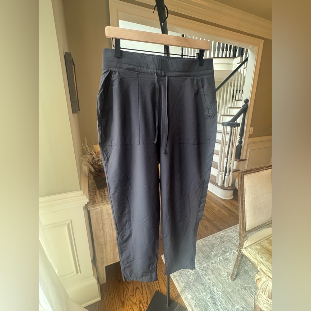 Nike Women’s Dri Fit Black Track Pants Joggers - L Large